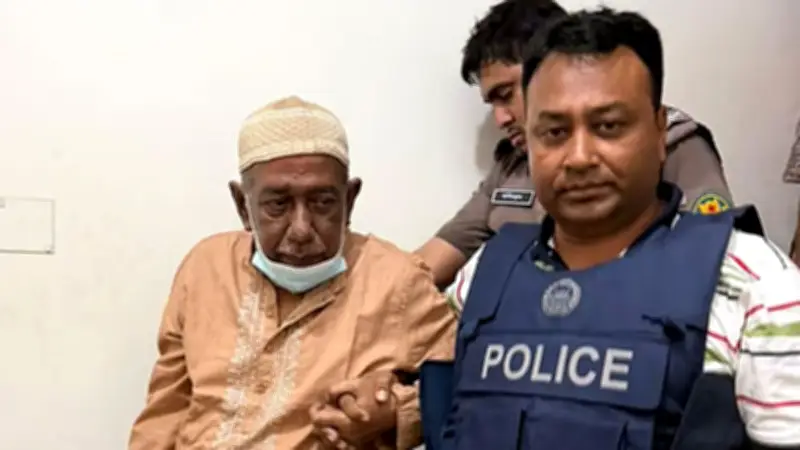 রাজধানীসহ ১৩ অঞ্চলে বজ্রবৃষ্টির সতর্কতা, পুলিশের কড়া নজরদারি