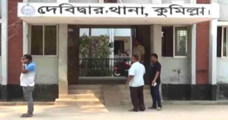 জমির টাকার ভাগ না দেওয়ায় বাবাকে পিটিয়ে হত্যা করল ছেলে