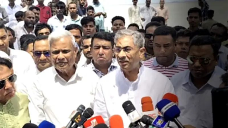 বাংলাদেশের প্রধান খবর: নদী ভাঙন থেকে ব্রিটিশ প্রধানমন্ত্রীর পদত্যাগ