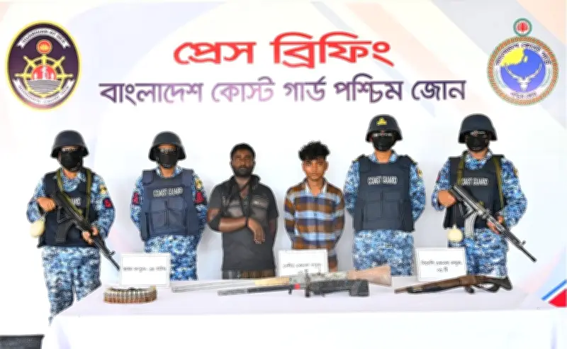 সুন্দরবনে অভিযান: করিম-শরীফ বাহিনীর ২ সদস্য আটক