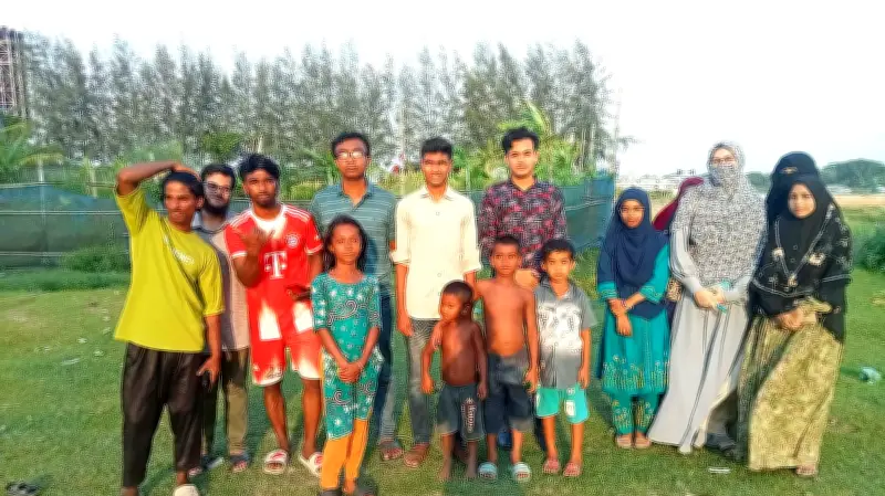 গোবিপ্রবি বন্ধুসভার বেদেপল্লি পরিদর্শন: জীবনযুদ্ধের গল্প শোনা