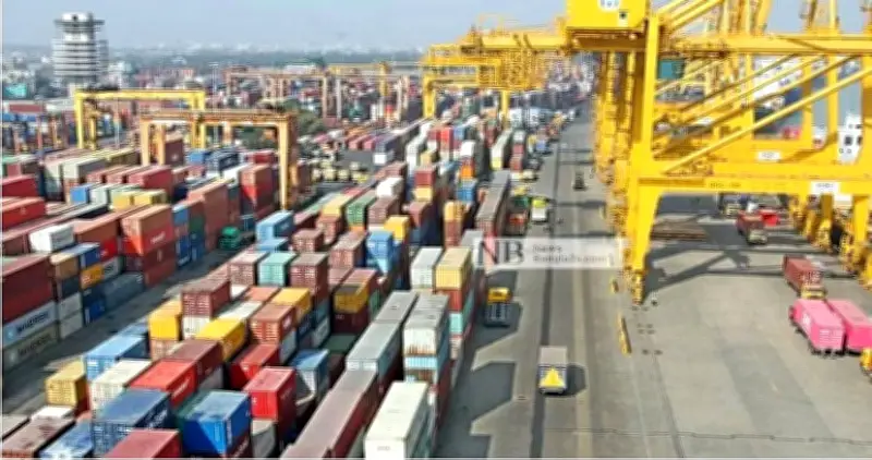 প্রসাধনী শুল্কবৃদ্ধি: রাজস্ব না কর্মসংস্থান, কোনটি প্রাধান্য পাবে?