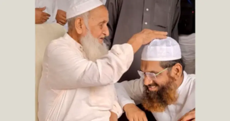 মামুনুল হকের সাথে বাবুনগরীর সৌজন্য সাক্ষাৎ, ঐক্যের বার্তা