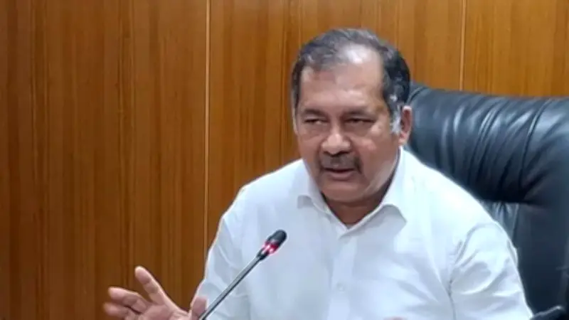 এক ইলিশেই বাজিমাত, রেকর্ড দামে বিক্রি; বিসিবি নির্বাচনে হাইকোর্টের হস্তক্ষেপ নেই