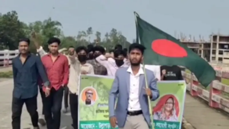 সিরাজগঞ্জ ও ব্রাহ্মণবাড়িয়ায় নিষিদ্ধ দলের ঝটিকা মিছিল, গ্রেপ্তার ১