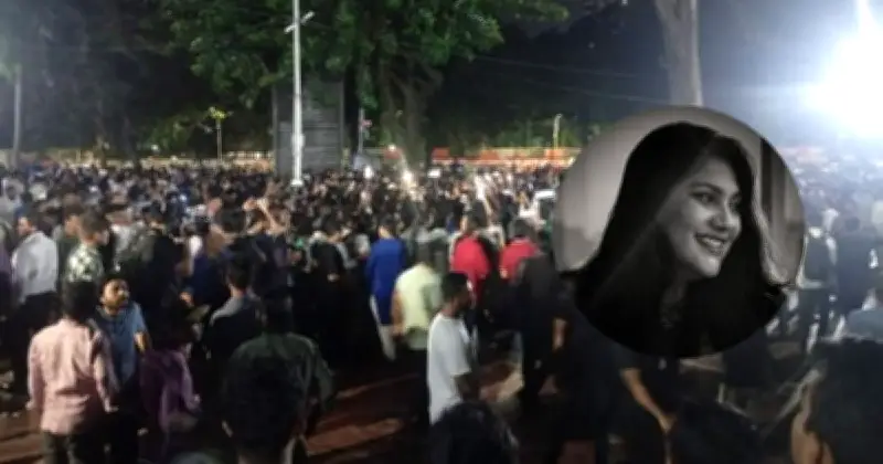কারিনা কায়সারের তৃতীয় জানাজা সম্পন্ন, চতুর্থ জানাজা সোমবার