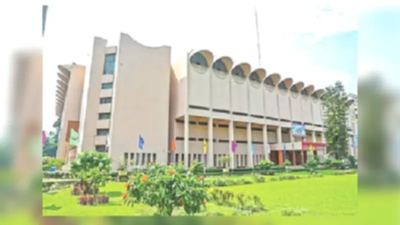 বিভক্ত বিশ্বে মেলবন্ধনে জাদুঘর: আন্তর্জাতিক জাদুঘর দিবস ২০২৬