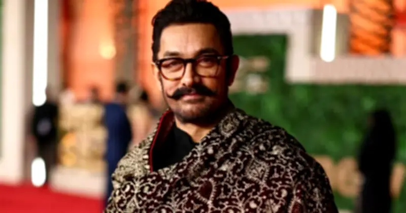 সোশ্যাল মিডিয়ায় নিজেকে ‘শূন্য’ বললেন আমির খান