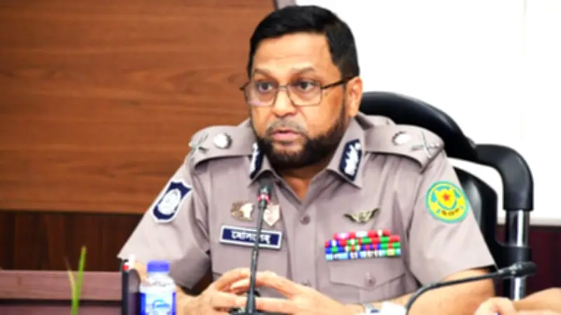 ঈদে রাজধানীতে নিরাপত্তা জোরদারে ডিএমপি কমিশনারের নির্দেশনা