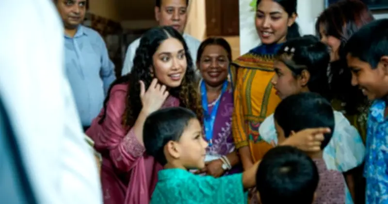 এসওএস চিলড্রেন্স ভিলেজে শিশুদের সাথে জাইমা রহমানের আনন্দঘন মুহূর্ত