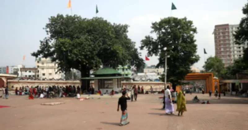 শাহ আলী মাজারে হামলা: মাদক, সম্পদ ও রাজনৈতিক আধিপত্যের লড়াই