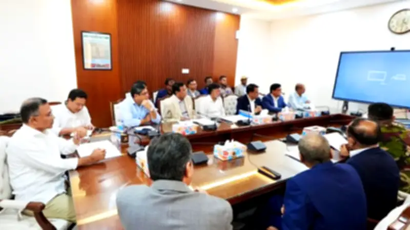 অভিযাত এলাকার লেক নিয়ে প্রধানমন্ত্রীর নির্দেশনা