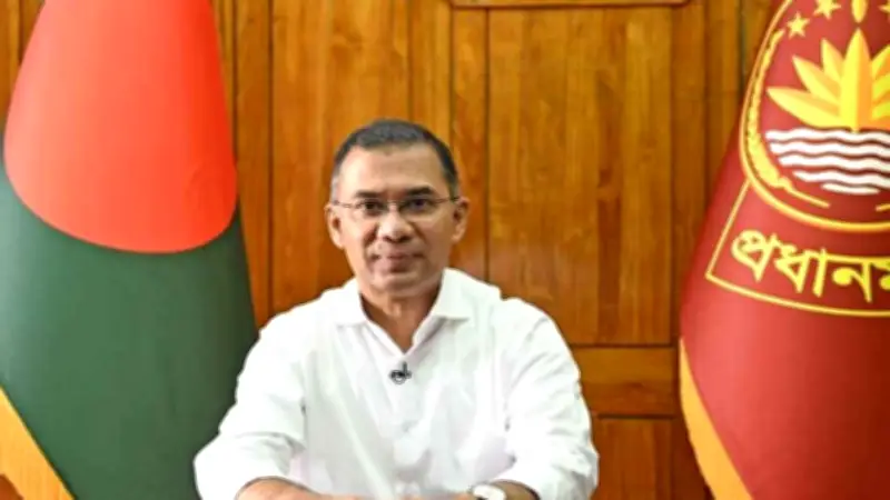 প্রধানমন্ত্রী গণতন্ত্র প্রাতিষ্ঠানিক রূপ দিতে কাজ করছে সরকার
