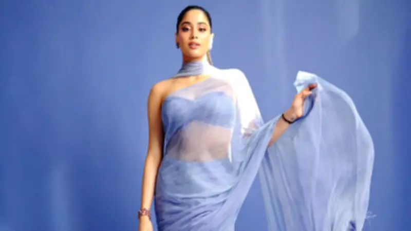 হাল ফ্যাশনে সেলিব্রিটি স্টাইলিংয়ের নতুন ধারা