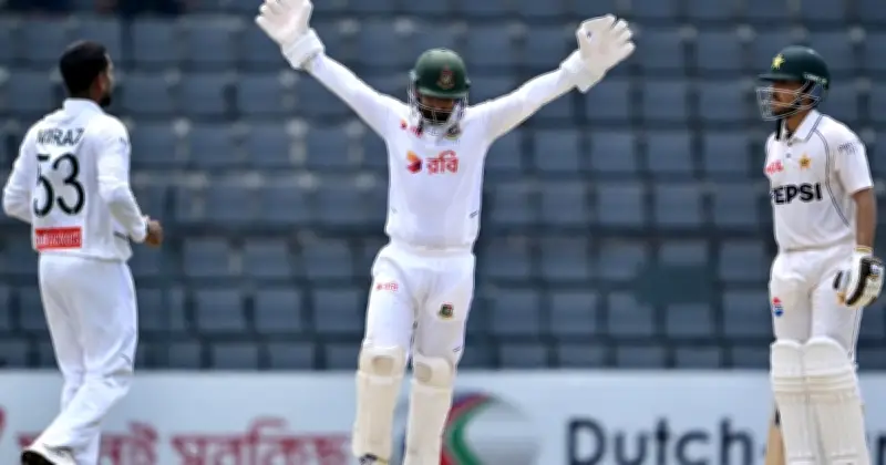 পাকিস্তানকে ধবলধোলাই: টেস্ট ইতিহাসে নতুন মাইলফলক বাংলাদেশের