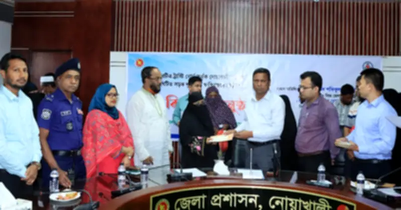 সড়ক দুর্ঘটনায় ক্ষতিগ্রস্ত ২৯ পরিবারকে বিআরটিএ’র আর্থিক সহায়তা