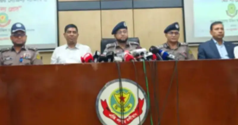 চাঁদাবাজি-মাদকে জিরো টলারেন্স: ডিএমপি কমিশনার