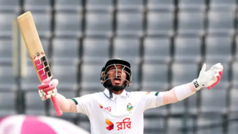 সিরিজসেরা মুশফিকুর রহিম, টানা চার টেস্ট জয় বাংলাদেশের