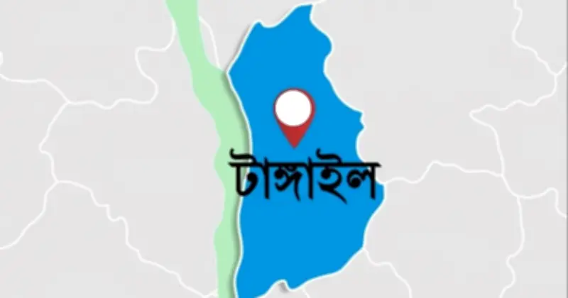 বিয়ের দাবিতে প্রেমিকের বাড়িতে অনশন এক সিঙ্গাপুর প্রবাসীর স্ত্রীর