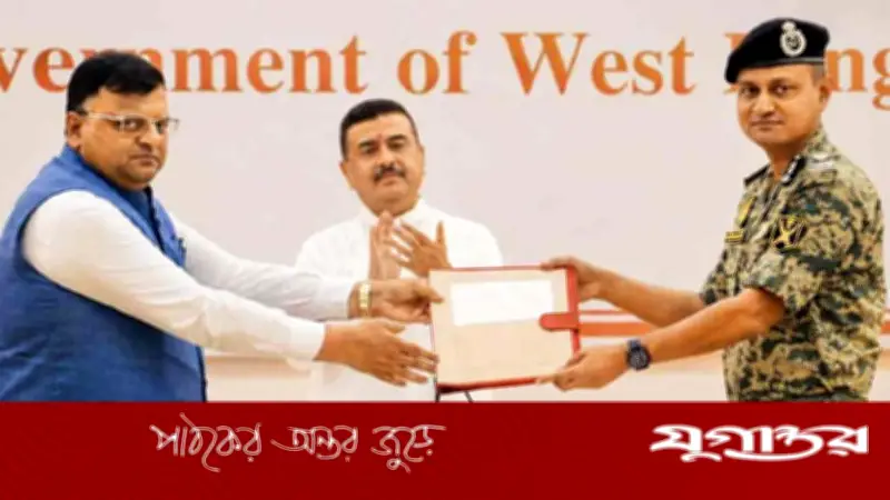 বাংলাদেশ সীমান্তে কাঁটাতারের বেড়ায় বিএসএফকে জমি দিলেন শুভেন্দু