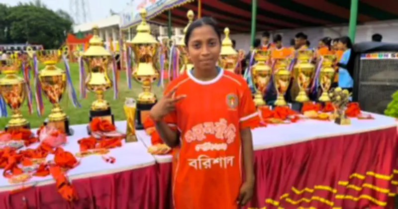 শ্রাবন্তীর হ্যাটট্রিকে বরিশালের চ্যাম্পিয়ন