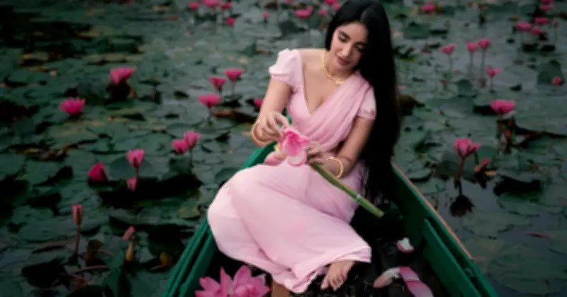 শাকিবের ‘রকস্টার’-এ মিথিলার রহস্যময় উপস্থিতি ভক্তদের কৌতূহলী করছে