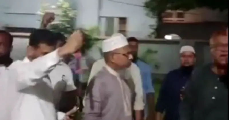 পাবনায় জামায়াত নেতাকে কুপিয়ে হত্যাচেষ্টা, আটক ২