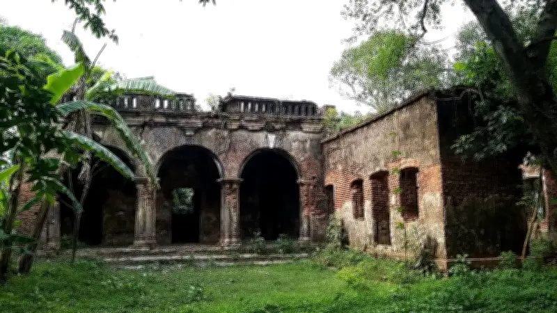 ঘরোয়া পর্যটনে নতুন দিগন্ত: হাল ফ্যাশনের বিশেষ প্রতিবেদন