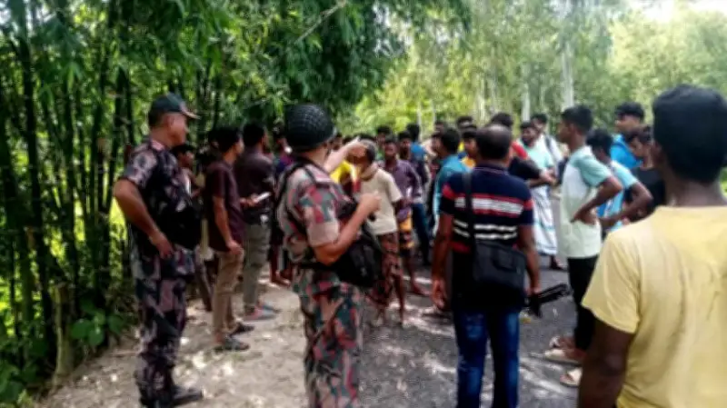 বিজিবির বাধায় বিএসএফের সীমান্তে পিলার স্থাপন ব্যর্থ