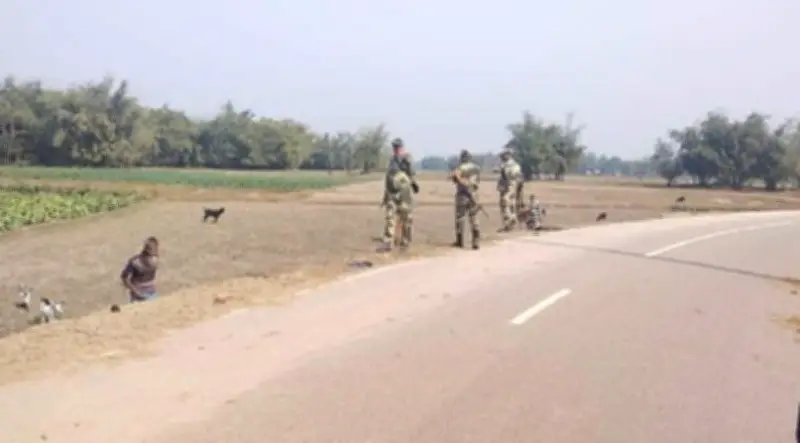 বিজিবির ফাঁকা গুলি, পালালো ভারতীয় চোরাকারবারি