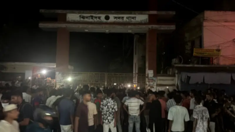 ঝিনাইদহে এনসিপি নেতার ওপর হামলায় মামলা, থানায় বিক্ষোভ