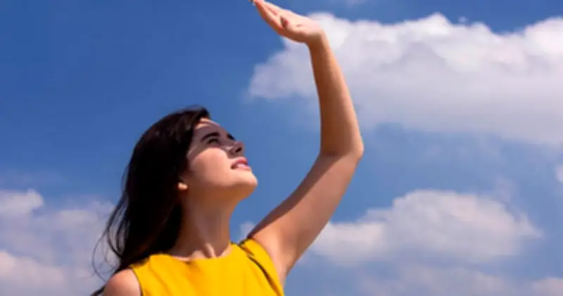 গরমে স্বাস্থ্যঝুঁকি বাড়ছে, সতর্ক থাকার পরামর্শ চিকিৎসকদের