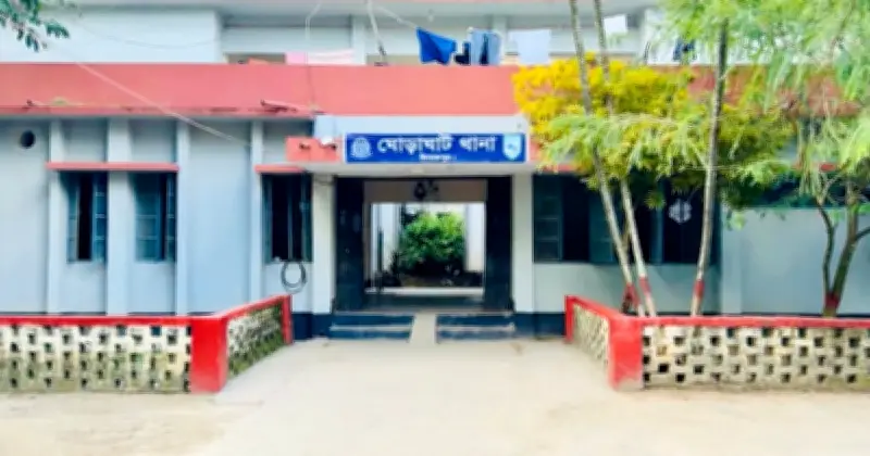 ঘোড়াঘাটে মোটরসাইকেল-ট্রাক সংঘর্ষে তিনজন নিহত