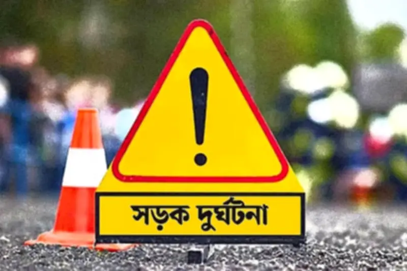 যশোরে কাভার্ড ভ্যানের ধাক্কায় মা-ছেলে নিহত