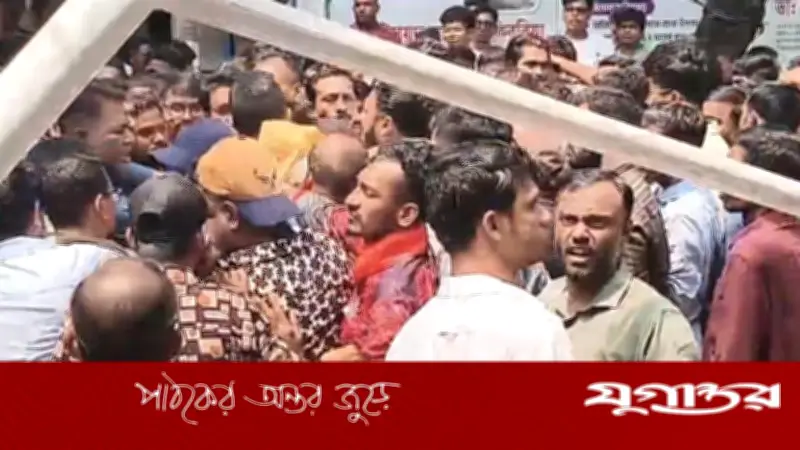 রাজধানীতে ছাগলের হাটকে কেন্দ্র করে বিএনপি-অঙ্গ সংগঠনের সংঘর্ষ