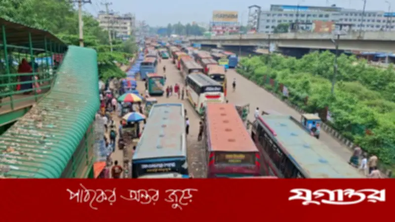 ঈদযাত্রায় গাজীপুরে বাড়ছে যানবাহন ও যাত্রীর চাপ, যানজট নিরসনে প্রশাসনের প্রস্তুতি