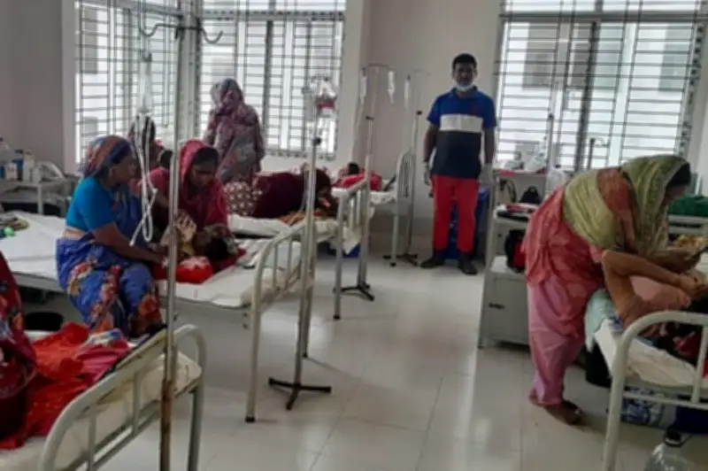 নোয়াখালী হাসপাতালে হামে আক্রান্ত শিশুর মৃত্যু, চিকিৎসা সংকট তীব্র