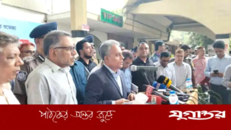রেললাইনে খড় শুকাতে দেওয়ায় ৩ ট্রেন বিলম্বিত, দাবি রেলমন্ত্রীর