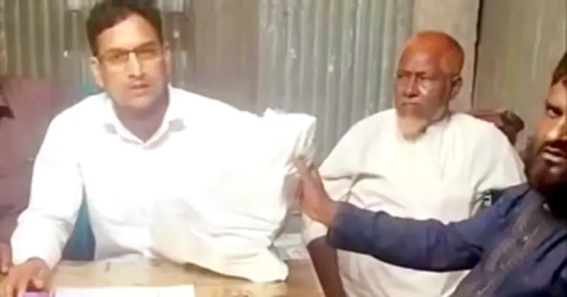 জামালপুরে ভিজিএফ কার্ড বিতরণ বিতর্ক, ফেরত নিল বিএনপি