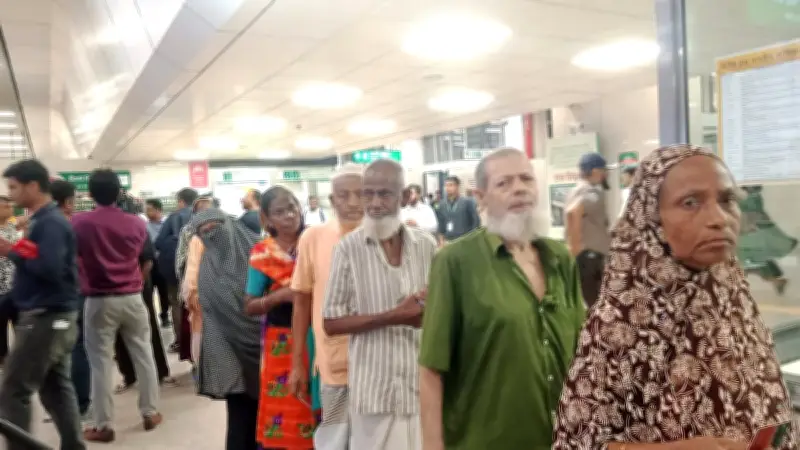 মেট্রোরেলে বয়স্ক ও প্রতিবন্ধীদের জন্য বিশেষ ছাড় কার্যক্রম শুরু