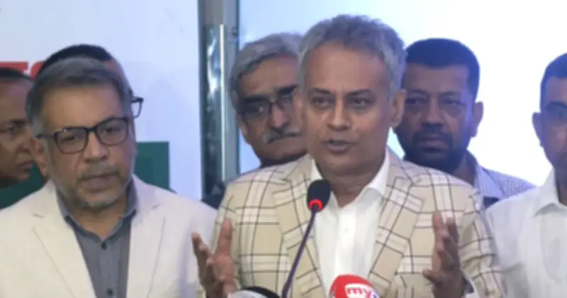 টাঙ্গাইলে ট্রাক দুর্ঘটনায় চালকের ভুলই কারণ: সেতুমন্ত্রী