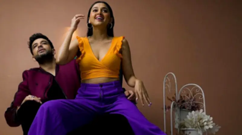 করণ ও তেজস্বীর প্রেম থেকে বাগদান, শিগগিরই বিয়ের পরিকল্পনা