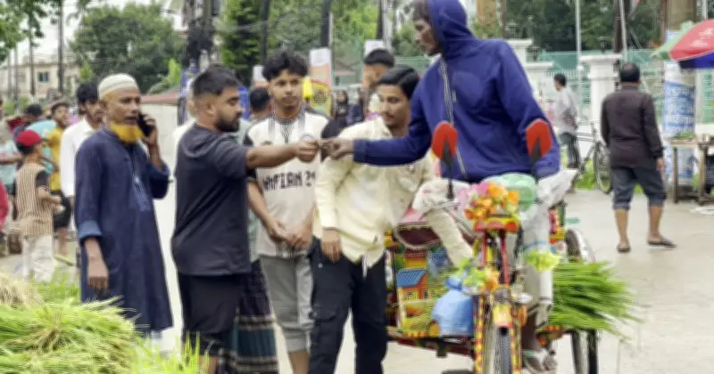 সুনামগঞ্জে পশুর হাটের পাশে ঘাসের হাট, লাখ টাকার বিক্রি