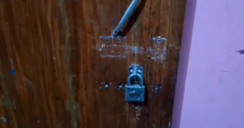 ধামরাইয়ে ফাঁকা বাড়ি থেকে মালামাল চুরি, এলাকায় চাঞ্চল্য