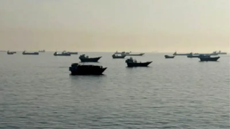 যুদ্ধবিরতির মাঝে দক্ষিণ ইরানে মার্কিন হামলা, সীমিত পরিসরে চলছে ব্যাংকিং কার্যক্রম