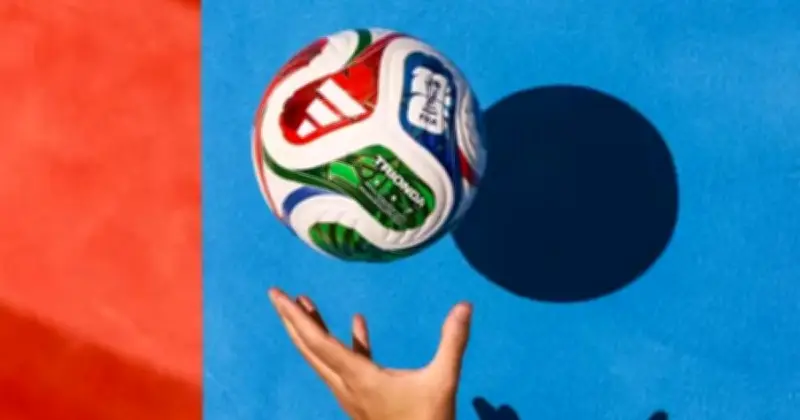 ফুটবল বিশ্বকাপে স্মার্ট বল ‘ট্রিওন্ডা’, চার্জ দিয়েই ব্যবহার