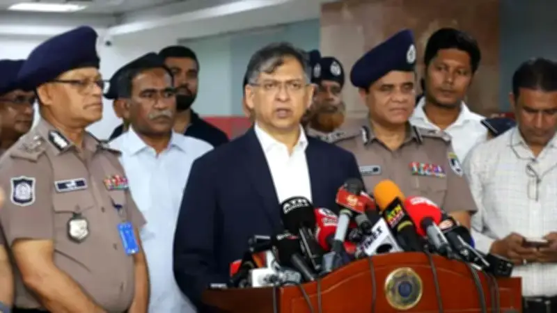 সরকারি চাকরিতে কোটা সংস্কার আন্দোলনকারীদের সাথে বৈঠক