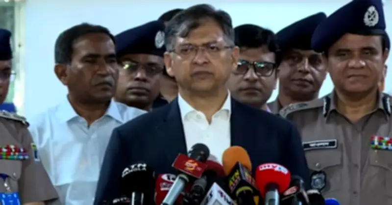 সন্ত্রাসীদের অভয়ারণ্য নির্মূলের হুঁশিয়ারি স্বরাষ্ট্রমন্ত্রীর