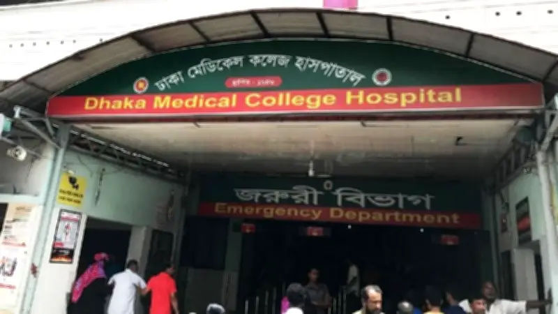 পানিতে পড়া বিদ্যুতের তারে জড়িয়ে ব্যবসায়ীর মৃত্যু