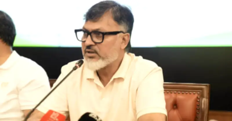 ঈদুল আজহায় ১২ ঘণ্টায় কোরবানির বর্জ্য অপসারণে ডিএনসিসির প্রস্তুতি